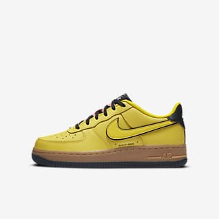Kids Yellow Shoes. Nike.com