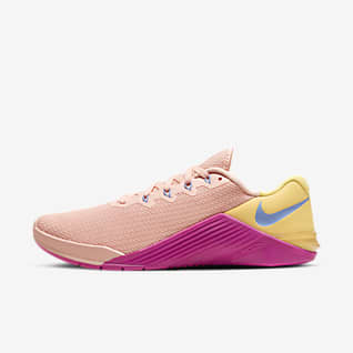 Metcon Shoes. Nike SG