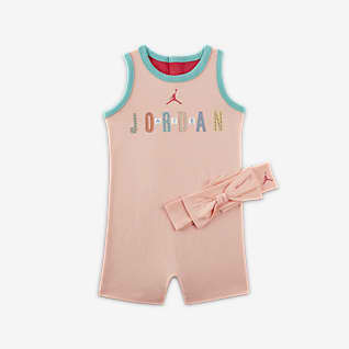 Jordan 婴童连体衣和头带套装