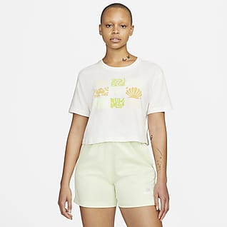 Nike Sportswear Essentials Women's Cropped T-Shirt
