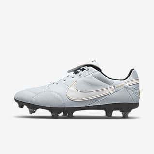 The Nike Premier 3 SG-PRO Anti-Clog Traction Stoplis futballcipő lágy talajra