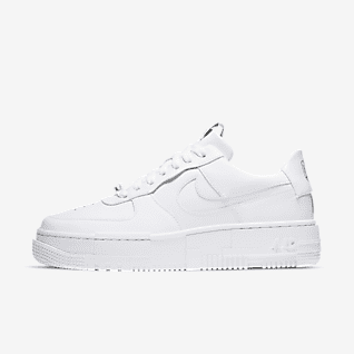 White Nike Air Shoes. Nike SI