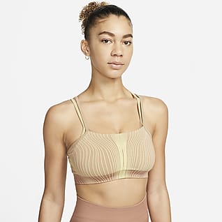 Nike Yoga Dri-FIT ADV Indy Brassière de sport non rembourrée et sans coutures à maintien léger pour Femme