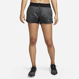 Nike Therma-FIT ADV Run Division กางเกงวิ่งขาสั้นเอวปานกลางผู้หญิง