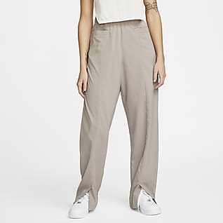 Nike Sportswear Dri-FIT Tech Pack Vævede bukser med høj talje til kvinder