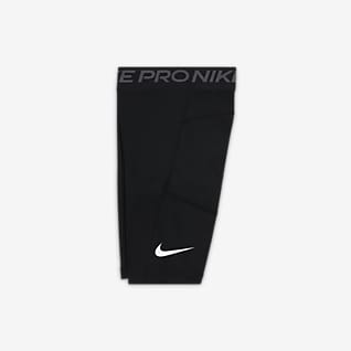 Nike Pro 大童 (男童) 短褲
