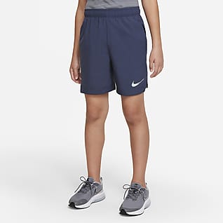 Nike Shorts de entrenamiento para niños talla grande