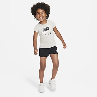 Nike Conjunto de playera y shorts para bebé