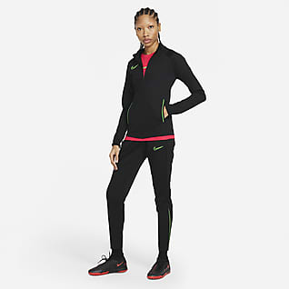 women's slim fit nike tracksuit