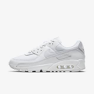 of white nike shoes