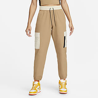 Nike Sportswear Women's Woven Cargo Pants