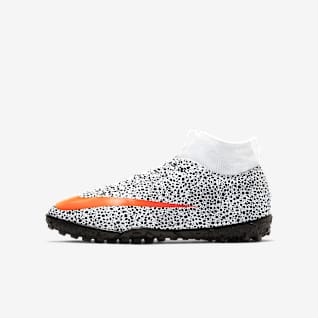 Hali Saha Futbol Ayakkabilar Nike Tr