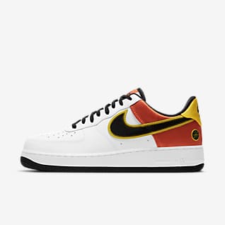 white low top nike