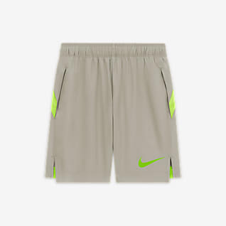Erkek Cocuk Sortlar Nike Tr