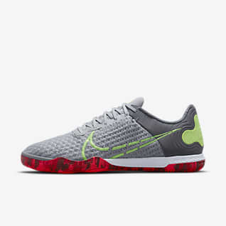 nike football shoes low price