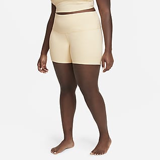 Nike Yoga Women's Gingham Shorts (Plus Size)