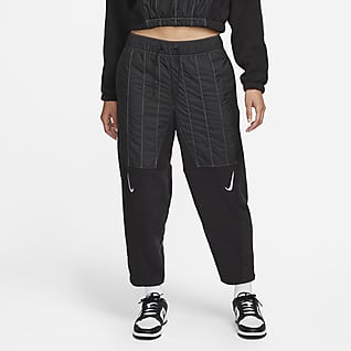 Nike Sportswear Swoosh Calças macias com corte arredondado para mulher