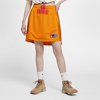 saia nike sportswear