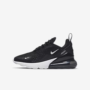 black trainers kids nike