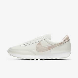 nike women's lifestyle trainers