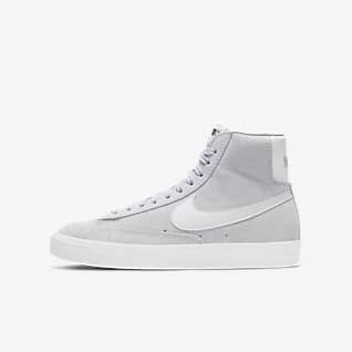 nike youth shoes clearance