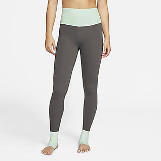 Nike Yoga Dri-FIT Luxe เลกกิ้งเอวสูง 7/8 ส่วนแบบคัลเลอร์บล็อคผู้หญิง