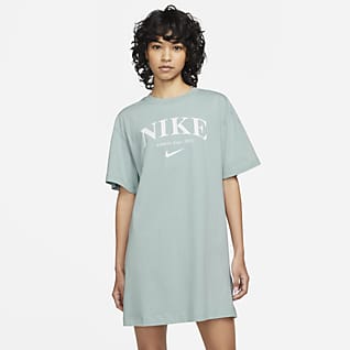 Nike Sportswear Kortermet grafisk kjole til dame