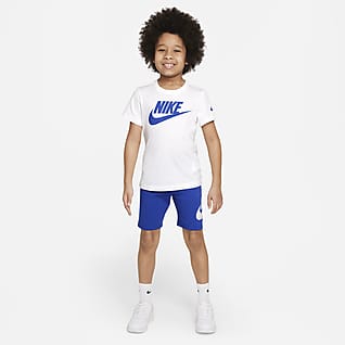 Nike 幼童T恤和短裤套装