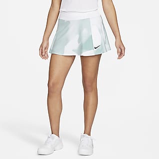 NikeCourt Dri-FIT Victory Falda de tenis estampada para mujer