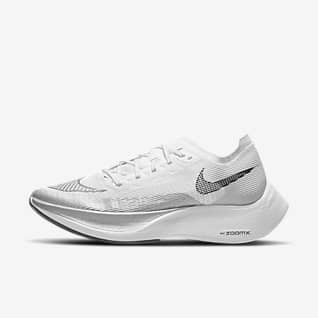 nike air women's running shoes black and white
