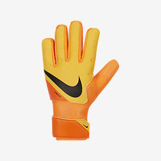 Nike Jr. Goalkeeper Match Older Kids' Football Gloves
