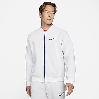 Matching nike hoodie and sweatpants