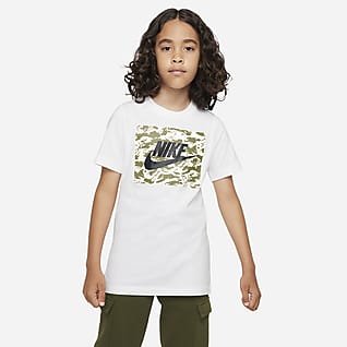 Nike Sportswear Big Kids' (Boys') T-Shirt