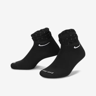 Nike Everyday ถุงเท้าเทรนนิ่งหุ้มข้อ