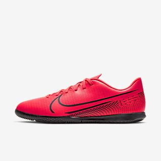Women's Indoor Football Shoes. Nike SG
