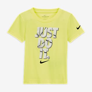 boys yellow nike shirt