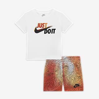 Nike Sæt med T-shirt og shorts til babyer (12-24 mdr.)