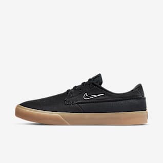 Skate Shoes. Nike GB