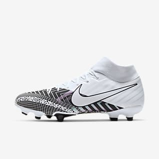 Erkek Krampon Nike Tr