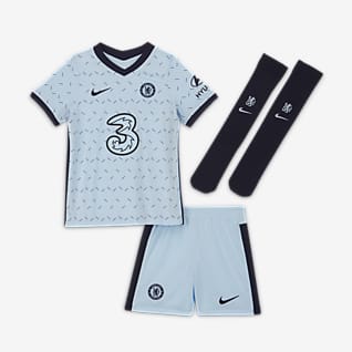 Shoppa Chelsea FC Ställ & Fotbollströjor. Nike SE Shoppa Chelsea FC Ställ & Fotbollströjor. Nike SE