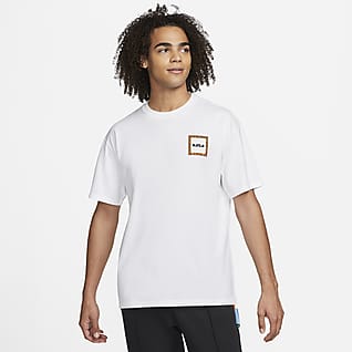 LeBron 男款籃球 T 恤