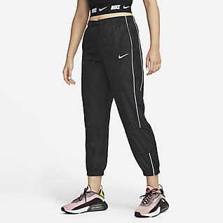 Nike Sportswear Repel Essential กางเกงขายาวเอวปานกลางผู้หญิงมีกราฟิก