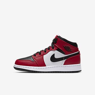 Boys Jordan Shoes. Nike.com