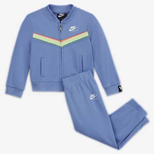 girls nike sweatsuit