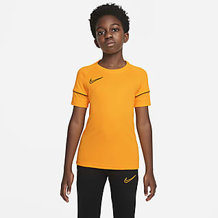 nike youth clothing