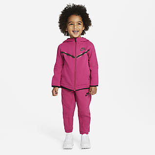 Baby girl nike tracksuit clearance