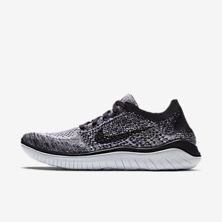 nike knitted trainers womens