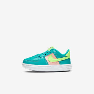 nike neonata