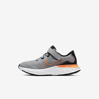 nike sport shoes price list
