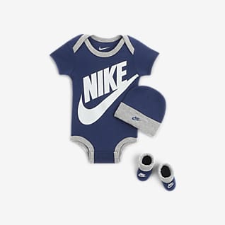 Nike Trojdílná kojenecká souprava (0–6 měsíců)